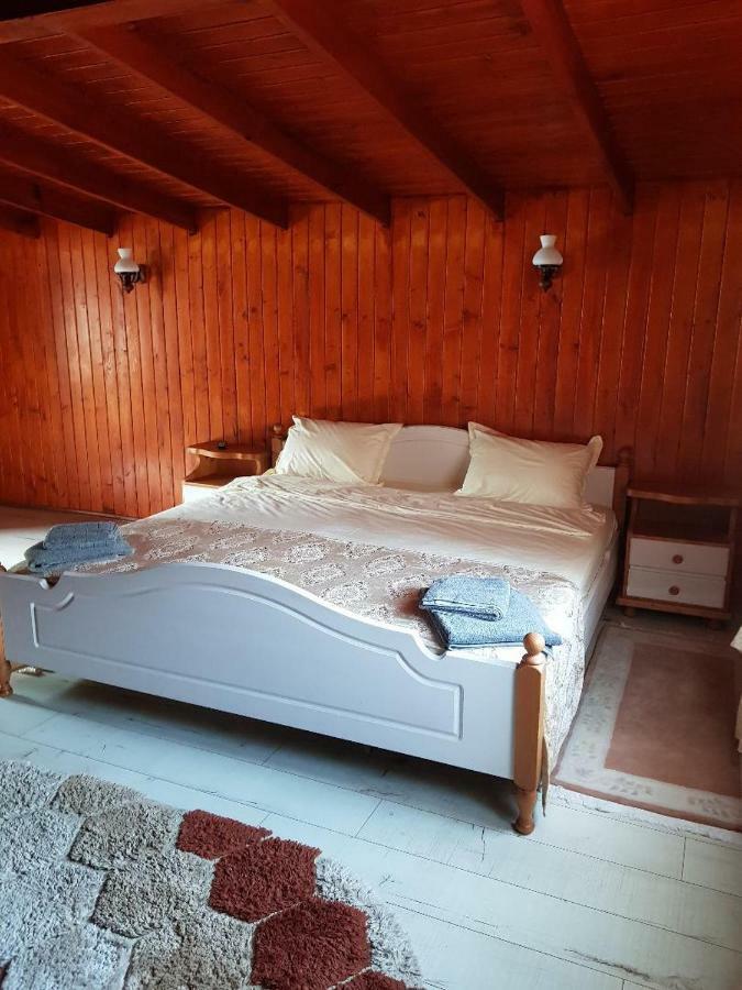 فندق Casa Piri آنينا المظهر الخارجي الصورة